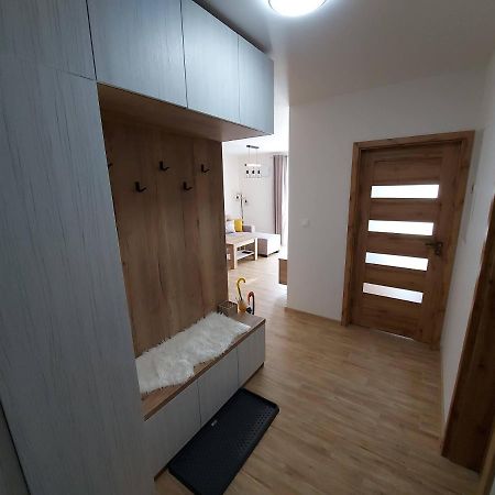 Apartman Filip - Pod Lesom Apartamento Vysoké Tatry Exterior foto