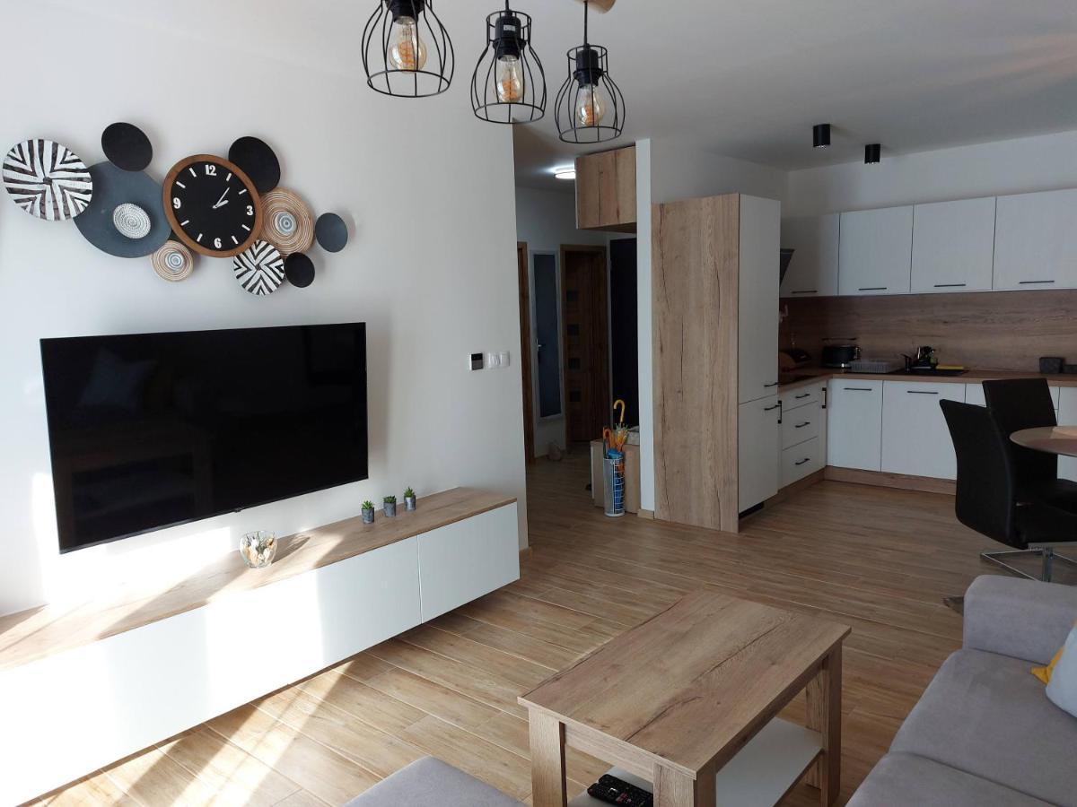 Apartman Filip - Pod Lesom Apartamento Vysoké Tatry Exterior foto